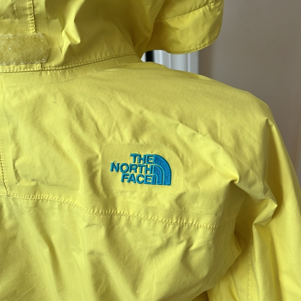 The North Face Hyvent Youth Girl Yellow Rain Jacket. Size XL 18 - Picture 7 of 15